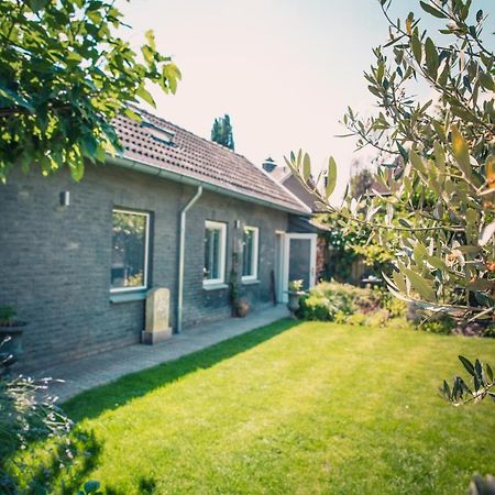 LAAREIND Bed & Breakfast Waalre Exterior foto