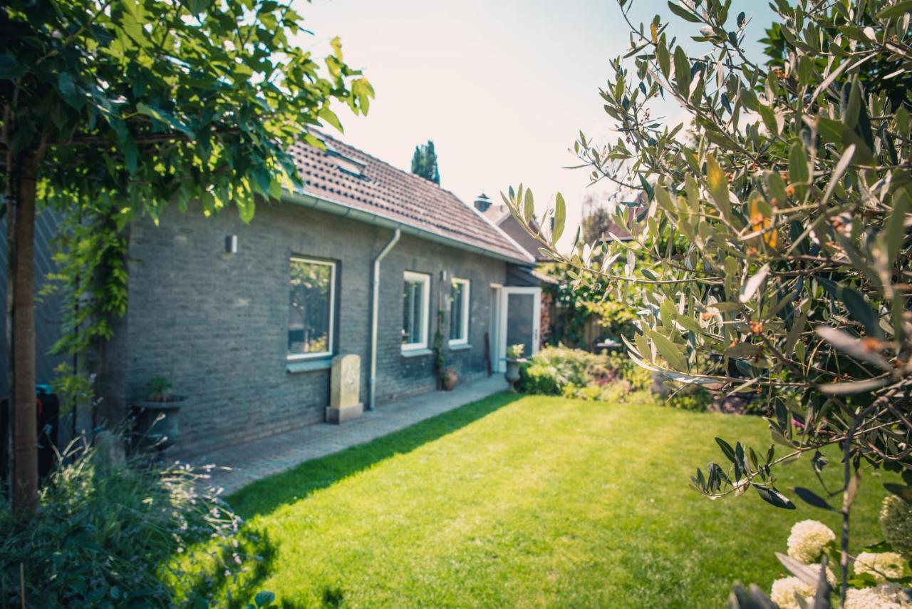 LAAREIND Bed & Breakfast Waalre Exterior foto